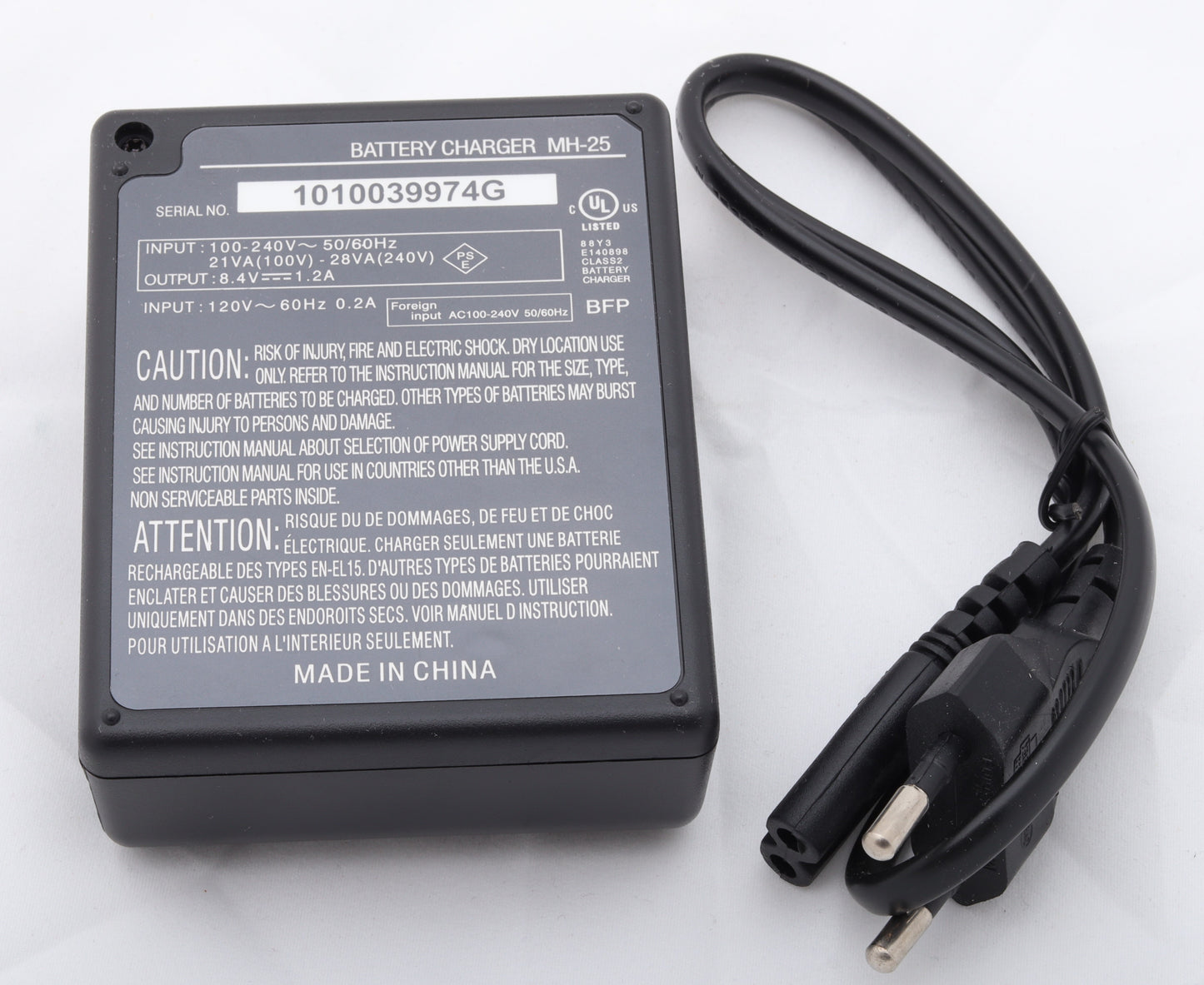 π MH-25 Battery Charger β Fast & Reliable Charging for EN-EL15 Batteries Condition: New